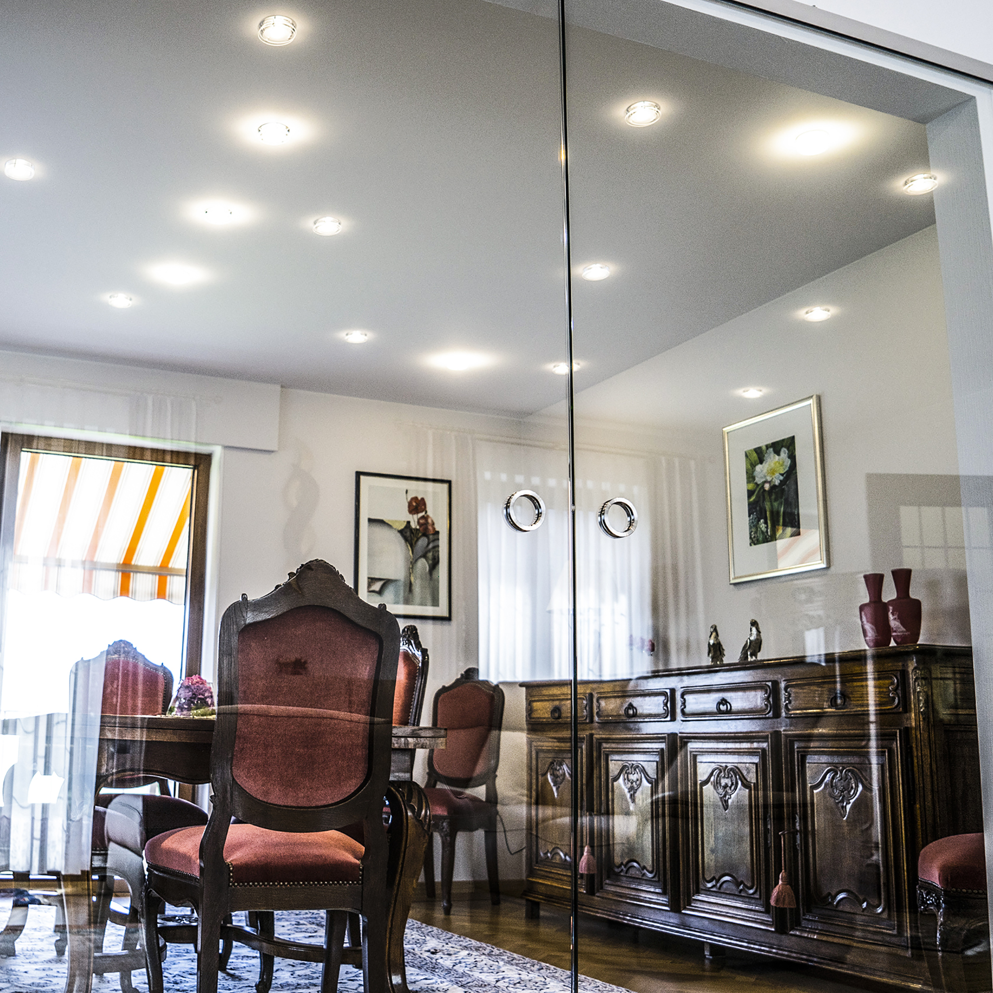 Schiebetüren und Raumtrennsysteme